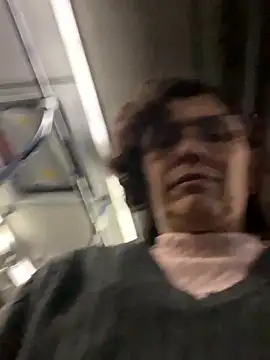 MireyaTorresGu online show from January 12, 2026, 2:06 am