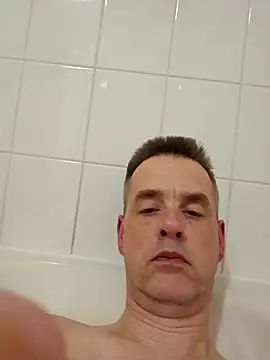 Hectorthyssen1 online show from March 17, 2025, 9:13 pm