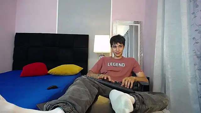 Snapshot of Zacktk7 chatting on January 27, 2025, 10:27 pm Zacktk7 online show from January 27, 2025, 10:27 pm