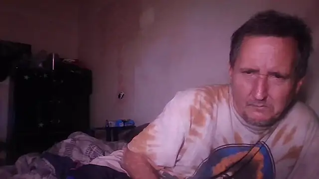 Snapshot of George48 chatting on November 21, 2025, 5:39 am George48 online show from November 21, 2025, 5:39 am