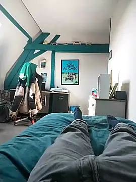 Snapshot of JulesG18 chatting on February 27, 2026, 10:59 am JulesG18 online show from February 27, 2026, 10:59 am