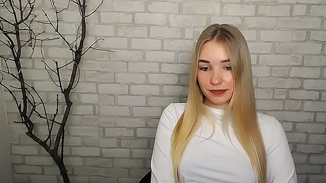 Queen ofLove online show from December 21, 2024, 10:39 am