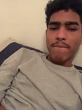 Snapshot of Ryan-hot chatting on December 14, 2024, 6:30 pm Ryan-hot online show from December 14, 2024, 6:30 pm