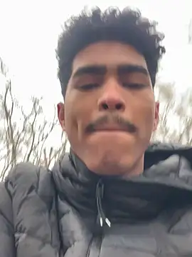 Snapshot of Ryan-hot chatting on January 10, 2025, 9:34 am Ryan-hot online show from January 10, 2025, 9:34 am