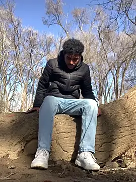 Snapshot of Ryan-hot chatting on February 3, 2025, 10:58 am Ryan-hot online show from February 3, 2025, 10:58 am