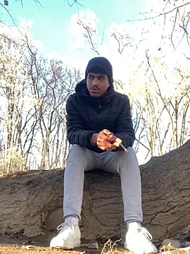 Snapshot of Ryan-hot chatting on February 5, 2025, 3:52 pm Ryan-hot online show from February 5, 2025, 3:52 pm