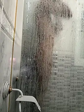 Snapshot of Ryan-hot chatting on March 3, 2025, 8:38 am Ryan-hot online show from March 3, 2025, 8:38 am