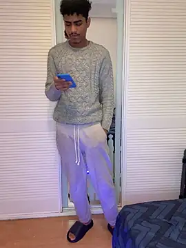 Snapshot of Ryan-hot chatting on March 4, 2025, 3:04 pm Ryan-hot online show from March 4, 2025, 3:04 pm