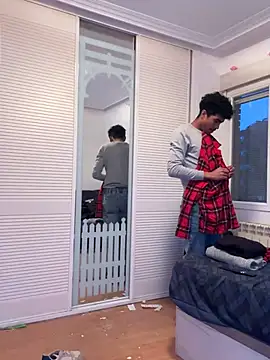 Snapshot of Ryan-hot chatting on March 21, 2025, 6:40 pm Ryan-hot online show from March 21, 2025, 6:40 pm