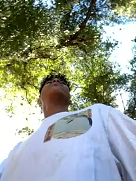 Snapshot of Ryan-hot chatting on September 15, 2025, 1:44 pm Ryan-hot online show from September 15, 2025, 1:44 pm