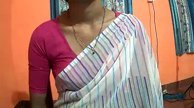 Snapshot of sexy_janu25 chatting on March 11, 2025, 10:07 am sexy janu25 online show from March 11, 2025, 10:07 am