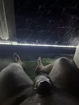 Snapshot of mikemacluffy chatting on December 19, 2024, 7:18 pm mikemacluffy online show from December 19, 2024, 7:18 pm