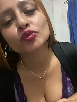 Keittly  online show from January 14, 2025, 4:15 am