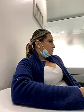 Keittly  online show from September 11, 2025, 2:50 pm