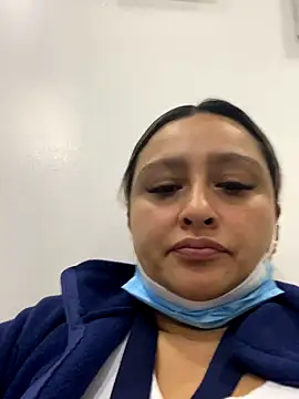 Keittly  online show from November 6, 2025, 7:26 pm