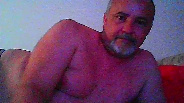 Snapshot of GayPourToi chatting on June 18, 2026, 7:51 pm GayPourToi online show from June 18, 2026, 7:51 pm