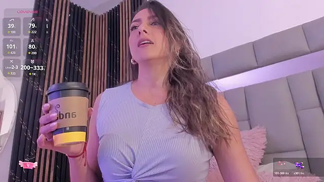 vivianne scott online show from November 19, 2025, 12:05 pm