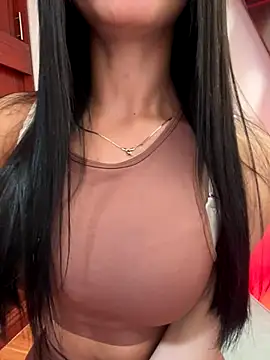 Lolitacooper online show from November 4, 2025, 8:08 pm