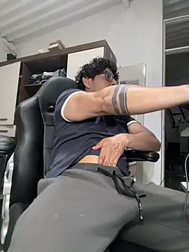 ikkipro online show from March 6, 2026, 1:24 am