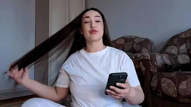 Aria Blisss online show from April 9, 2026, 1:49 am