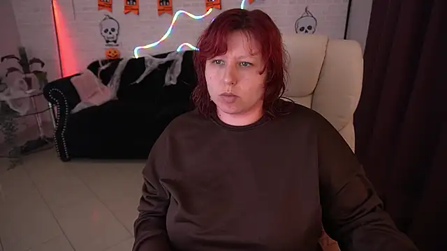 LiliyaMoon online show from November 1, 2025, 7:32 am