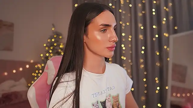 Snapshot of Kim_Oberlin_ chatting on December 20, 2024, 7:39 pm Kim Oberlin online show from December 20, 2024, 7:39 pm