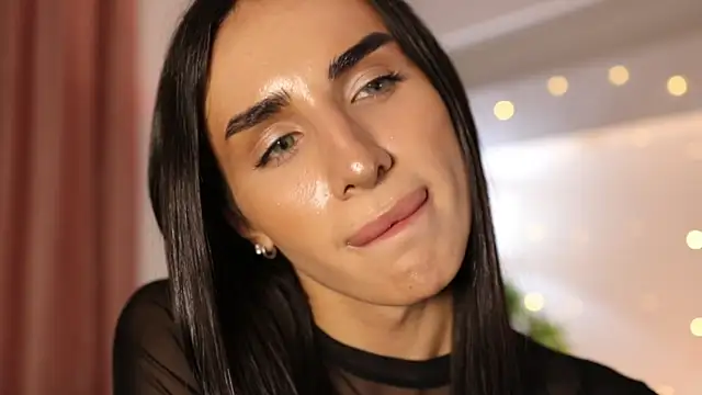 Snapshot of Kim_Oberlin_ chatting on February 12, 2025, 1:48 pm Kim Oberlin online show from February 12, 2025, 1:48 pm