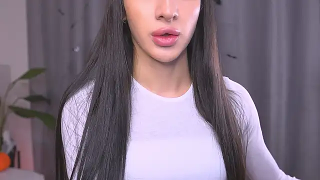 Snapshot of Kim_Oberlin_ chatting on October 25, 2025, 11:07 am Kim Oberlin online show from October 25, 2025, 11:07 am