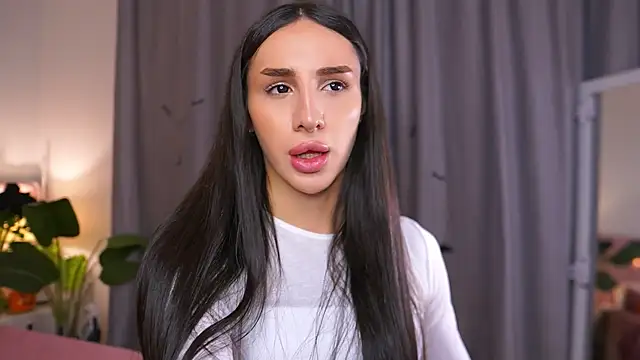 Snapshot of Kim_Oberlin_ chatting on November 1, 2025, 11:12 am Kim Oberlin online show from November 1, 2025, 11:12 am