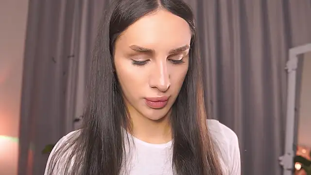 Snapshot of Kim_Oberlin_ chatting on November 2, 2025, 4:09 pm Kim Oberlin online show from November 2, 2025, 4:09 pm