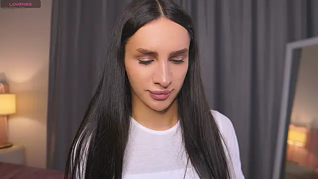 Snapshot of Kim_Oberlin_ chatting on November 5, 2025, 11:10 am Kim Oberlin online show from November 5, 2025, 11:10 am