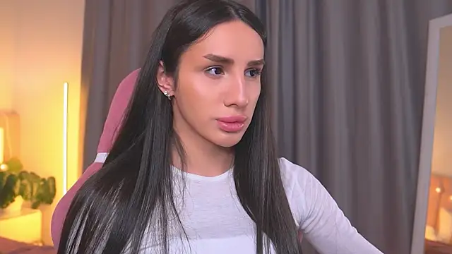 Snapshot of Kim_Oberlin_ chatting on November 11, 2025, 11:32 am Kim Oberlin online show from November 11, 2025, 11:32 am