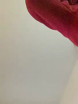 Snapshot of RicarBer chatting on February 7, 2026, 1:42 am RicarBer online show from February 7, 2026, 1:42 am