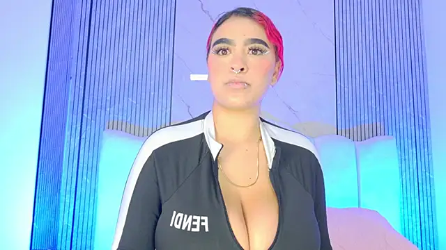 Snapshot of Sofia_martiin chatting on December 23, 2025, 3:04 am Sofia martiin online show from December 23, 2025, 3:04 am