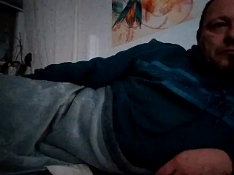 Snapshot of ich411983 chatting on January 11, 2025, 10:51 pm ich411983 online show from January 11, 2025, 10:51 pm