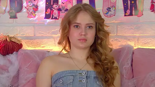 Snapshot of SelinSwarovski chatting on October 27, 2025, 4:22 pm SelinSwarovski online show from October 27, 2025, 4:22 pm