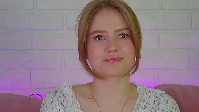 Snapshot of SelinSwarovski chatting on January 15, 2026, 6:11 pm SelinSwarovski online show from January 15, 2026, 6:11 pm