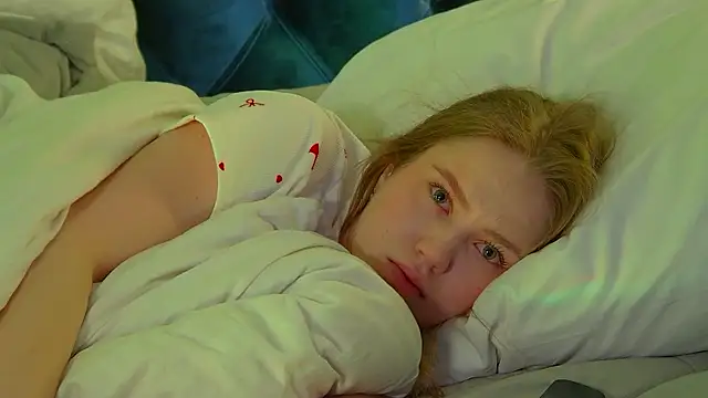 Snapshot of SelinSwarovski chatting on March 10, 2026, 4:06 am SelinSwarovski online show from March 10, 2026, 4:06 am