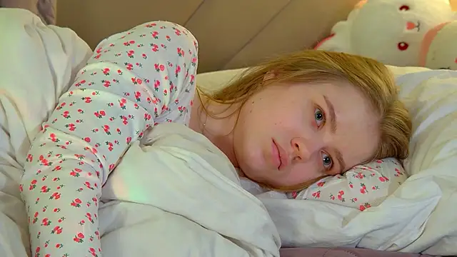 Snapshot of SelinSwarovski chatting on March 13, 2026, 3:57 am SelinSwarovski online show from March 13, 2026, 3:57 am