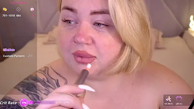 ZaraReignn online show from November 30, 2025, 1:59 pm