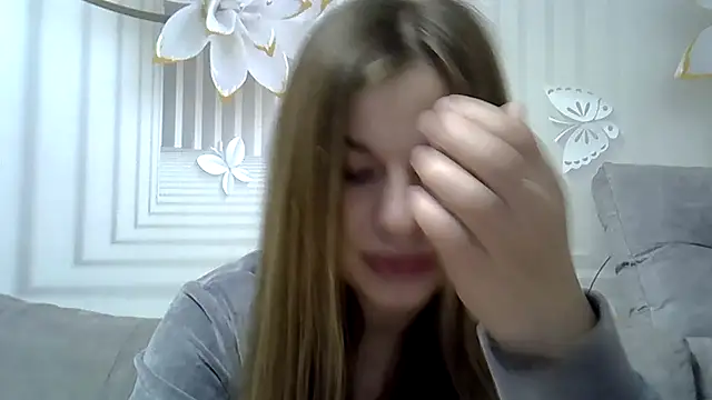 TinaFun4u online show from December 15, 2024, 1:35 am