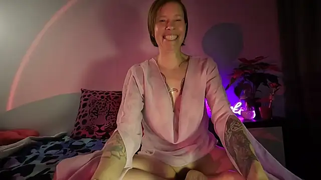 SexyExclusiveflower online show from February 13, 2026, 8:05 pm