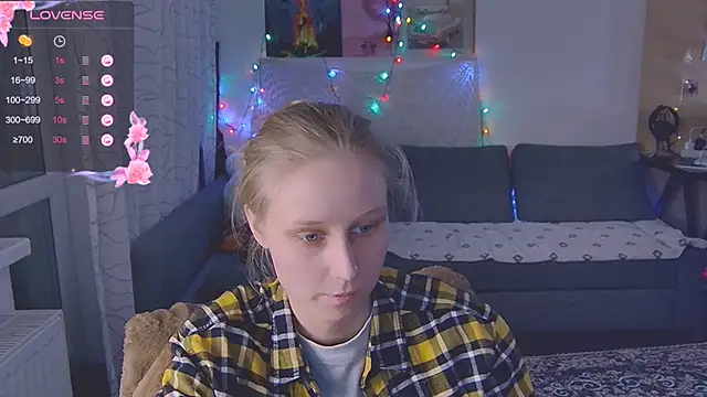 KatiKate online show from March 9, 2025, 6:00 pm