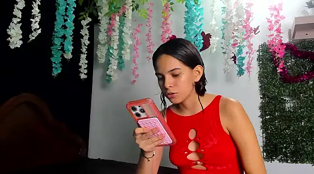 kattyandtom2 online show from March 5, 2025, 1:31 am