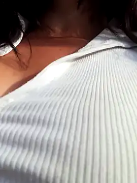 Snapshot of celeste-30_ chatting on February 18, 2025, 12:49 pm celeste-30 online show from February 18, 2025, 12:49 pm