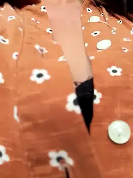 Snapshot of celeste-30_ chatting on February 21, 2025, 3:10 pm celeste-30 online show from February 21, 2025, 3:10 pm