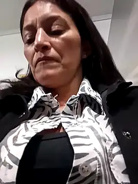 Snapshot of celeste-30_ chatting on February 26, 2025, 10:53 pm celeste-30 online show from February 26, 2025, 10:53 pm