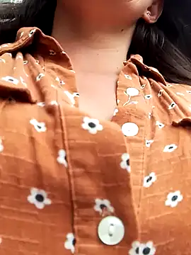 Snapshot of celeste-30_ chatting on March 3, 2025, 6:01 pm celeste-30 online show from March 3, 2025, 6:01 pm