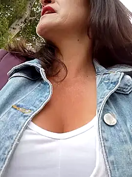 Snapshot of celeste-30_ chatting on March 16, 2025, 3:50 pm celeste-30 online show from March 16, 2025, 3:50 pm