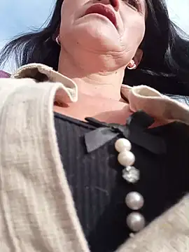 Snapshot of celeste-30_ chatting on October 14, 2025, 12:06 pm celeste-30 online show from October 14, 2025, 12:06 pm